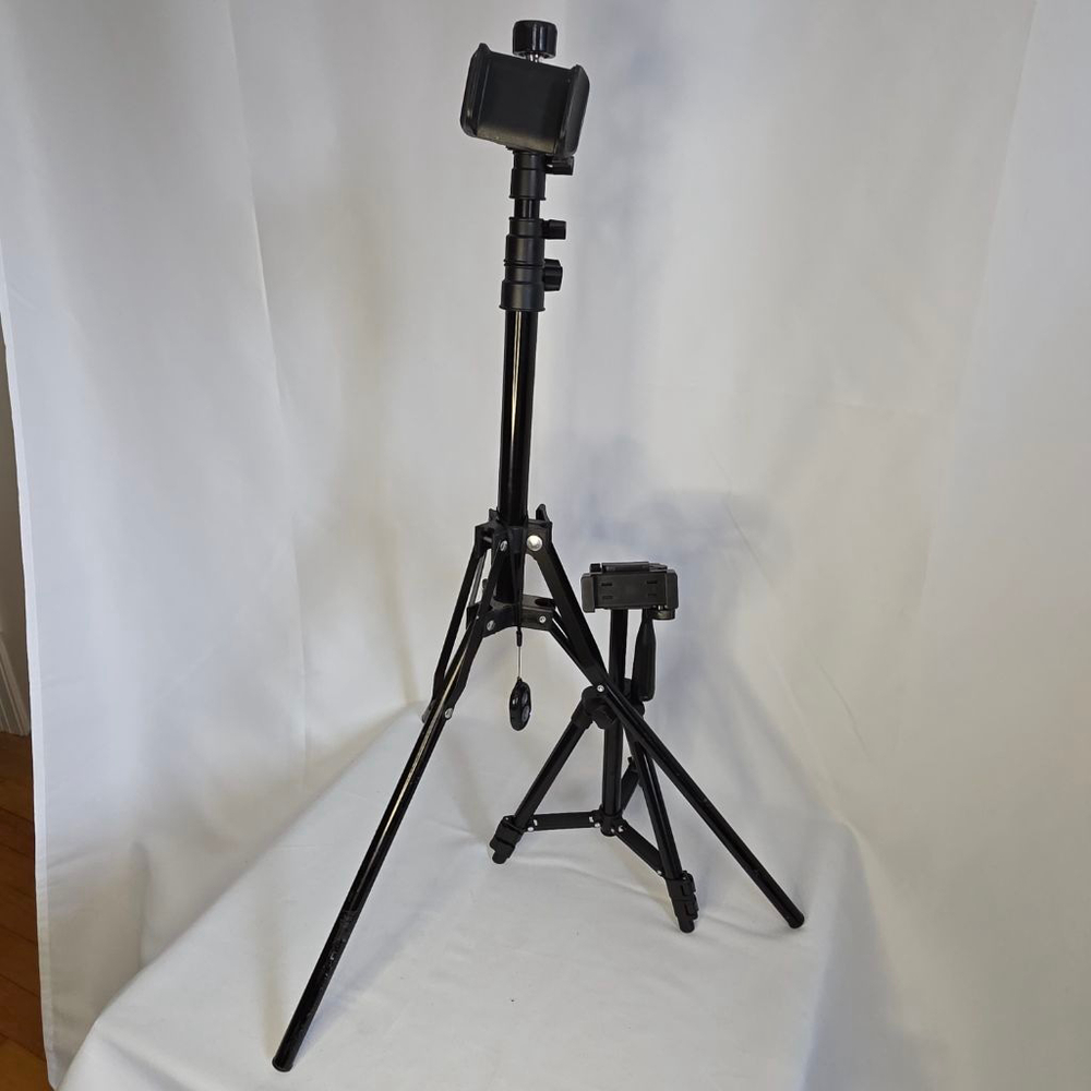 Two Tripod